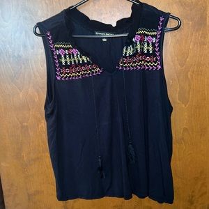Ladies sleeveless top